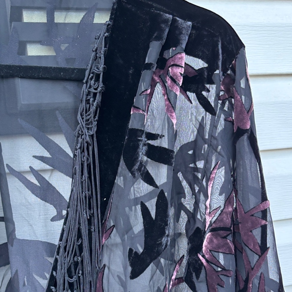 JayLey Ladies Silk Black Fringe Sheer Pink Velvet Top Boho Kimono Cardigan - Picture 3 of 16
